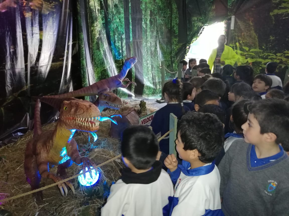 Salida Pedagógica Expo Dinosaurios – Fundación Educacional Amor de Dios  Talca